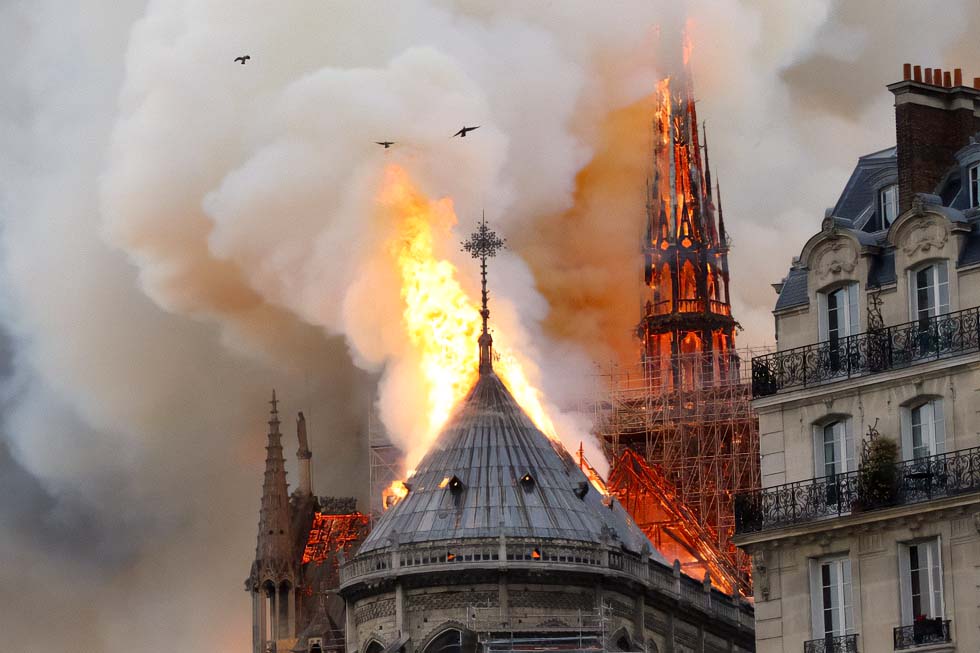 15 de Abril de 2019. Notre Dame prende en llamas